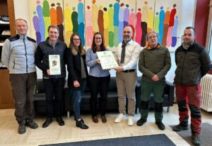 10 ans de gestion écologique des déchets au CHNP, remise diplôme, SDK