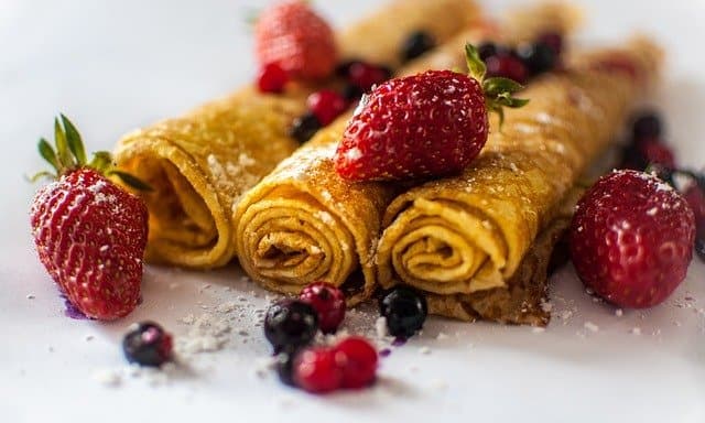 chandeleur, crêpes garnies de fruits, 2 février