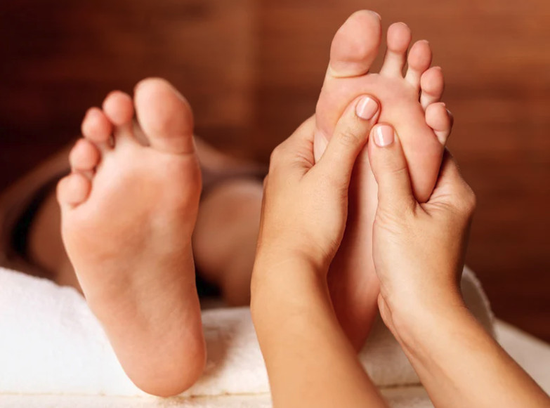 réflexologie plantaire, santé intégrative, soins de confort